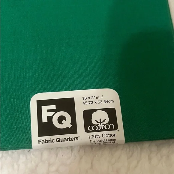 Colorful Fabric Quarter 8 pieces - Picture 4 of 5